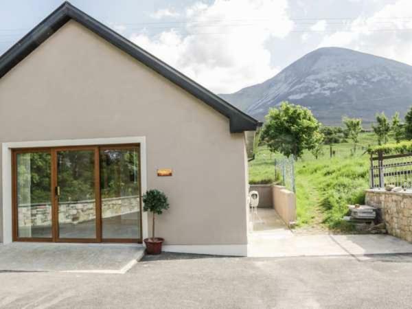 Reek View - Two Bedroom Cottage Westport Exterior photo